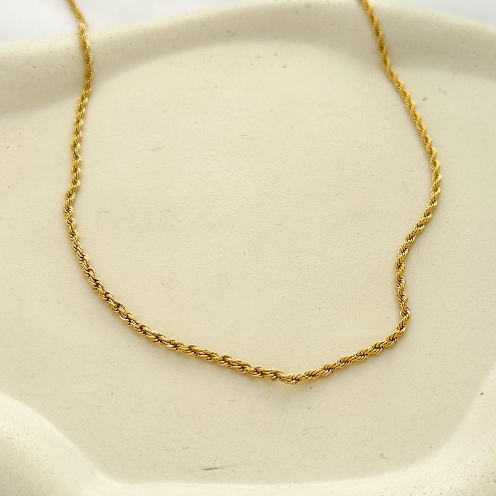 Colar em aço - cordão baiano P