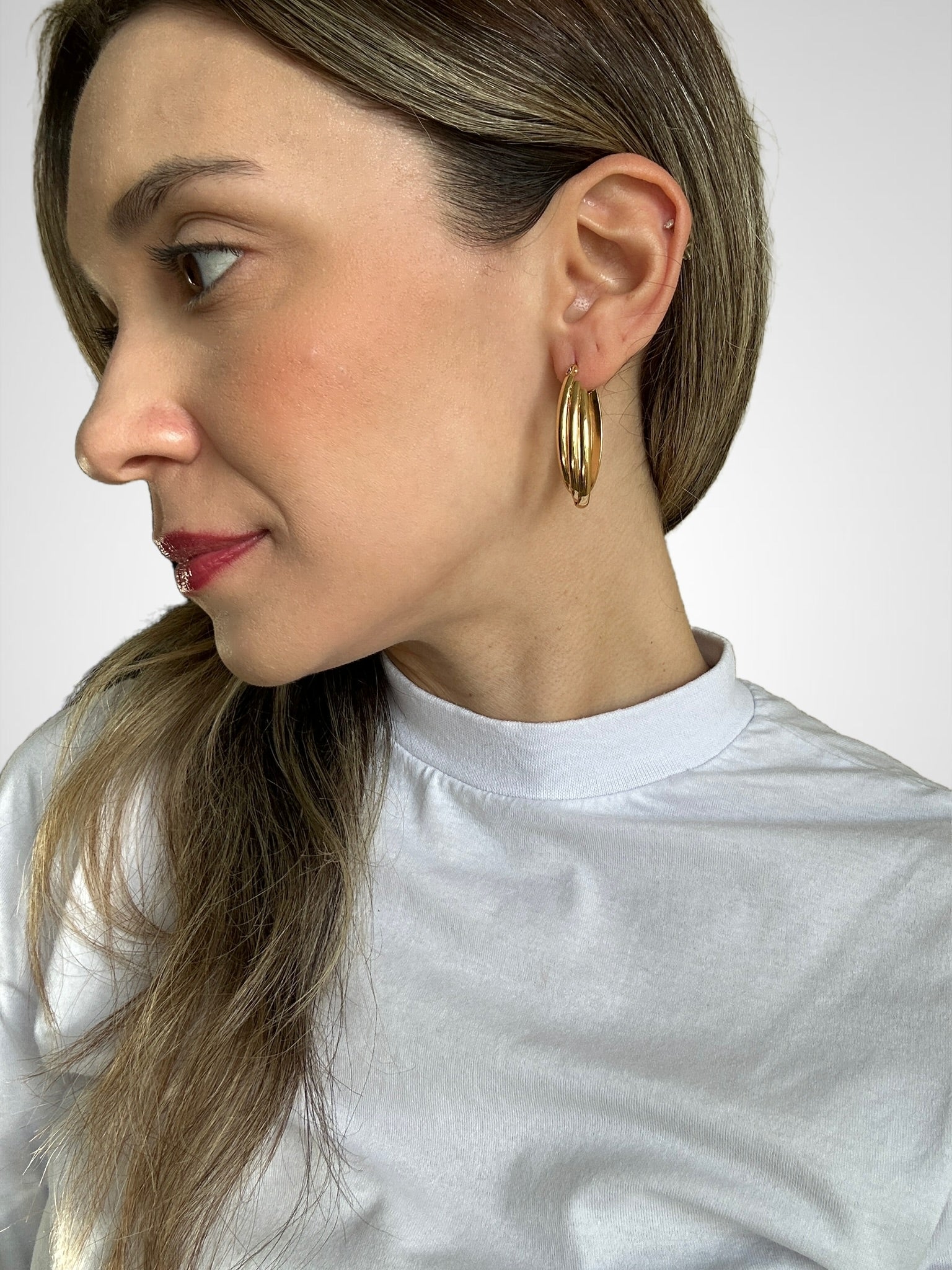 Brinco AÇO - argola oval P M G