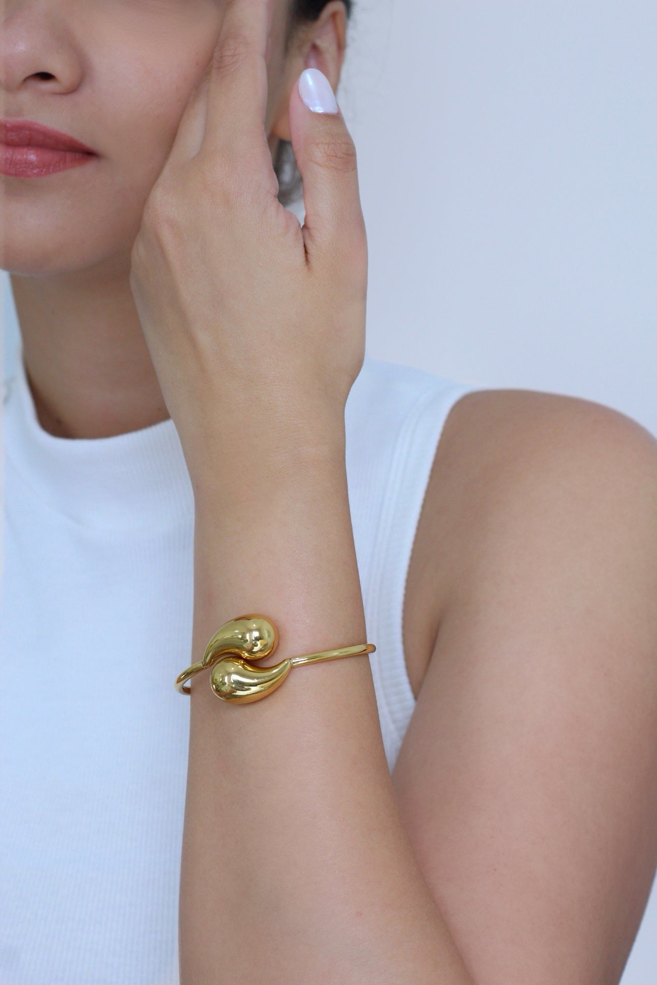 Bracelete gota em Aço inoxidável