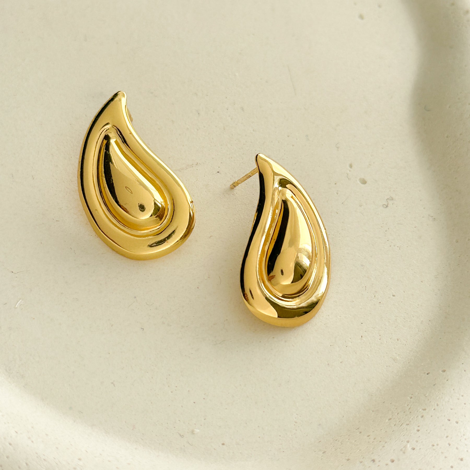 Brinco AÇO - gota chapada