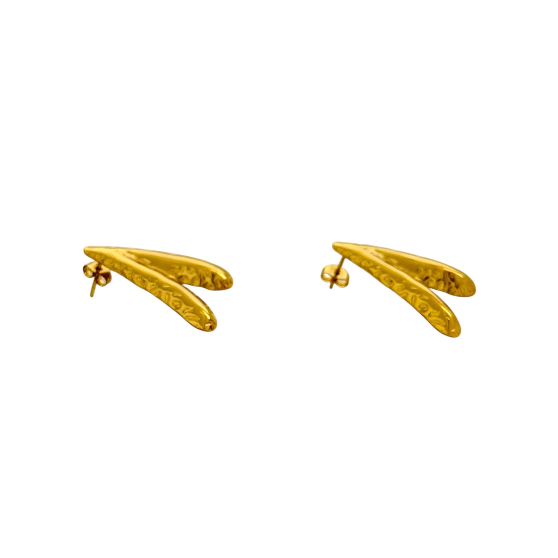 Brinco coração invertido aço