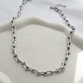 Colar em aço inoxidável