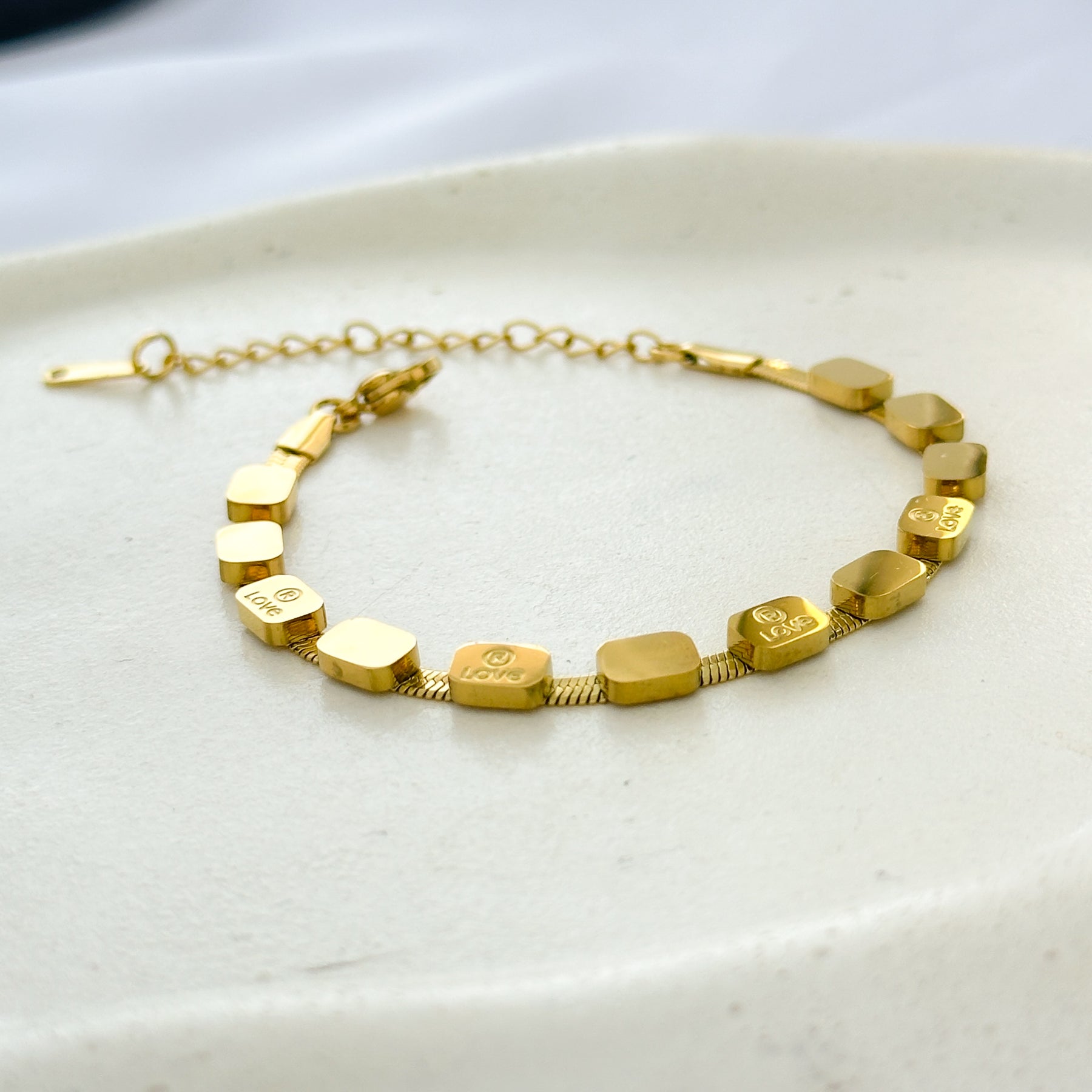 Pulseira em aço mini blocos