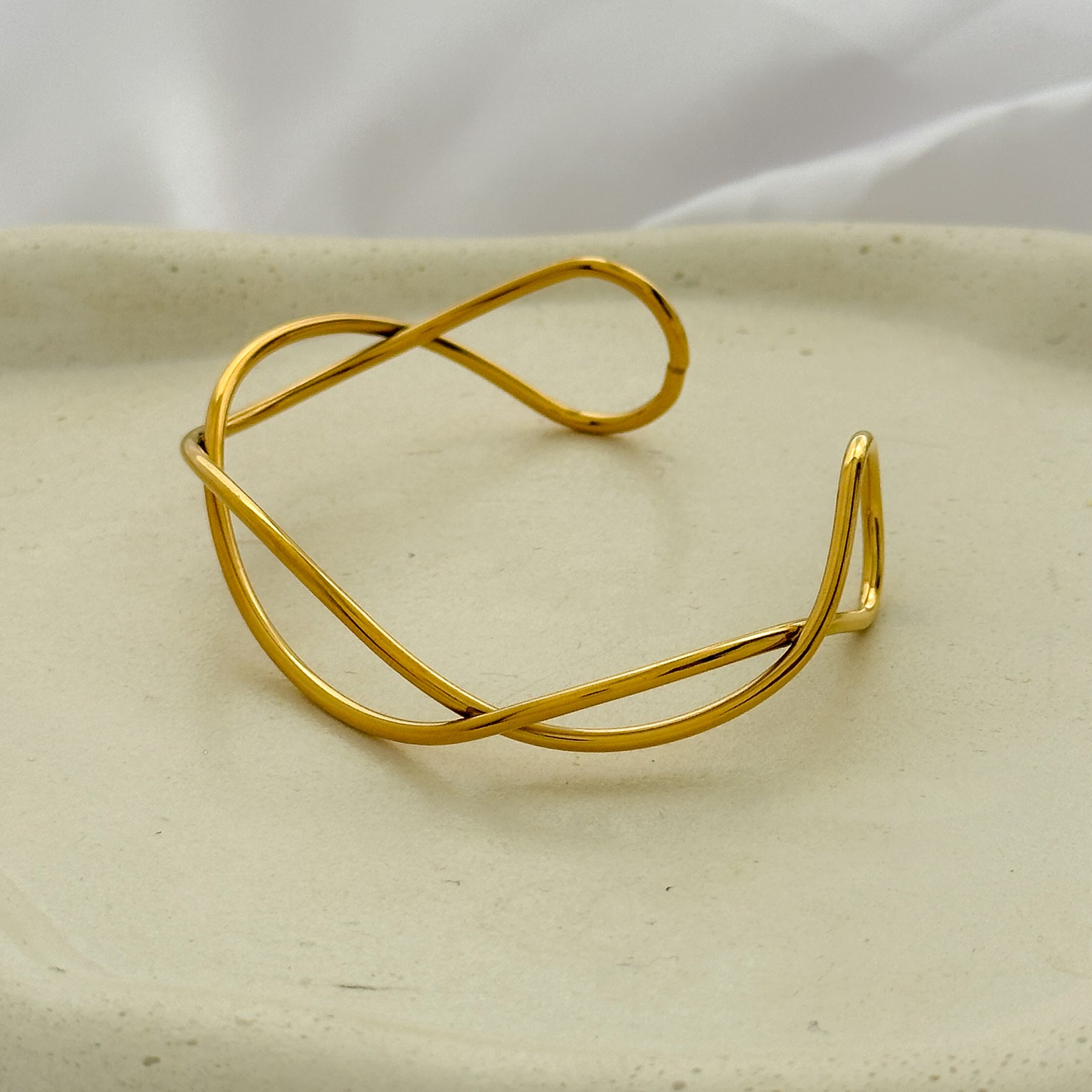Bracelete ondas infinitas - aço