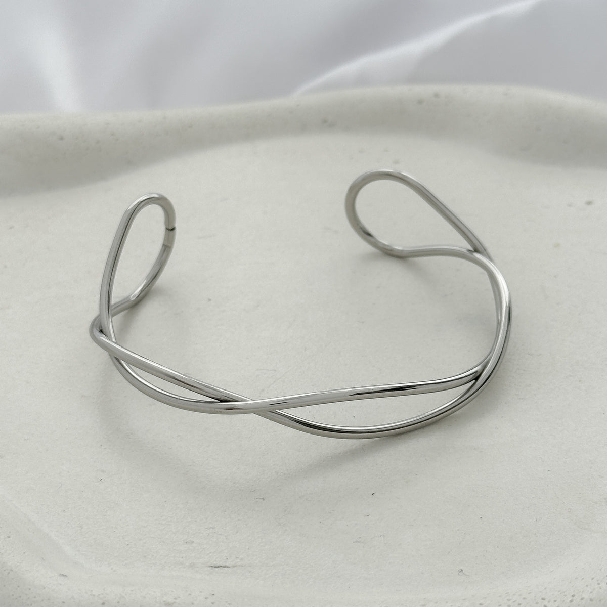 Bracelete ondas infinitas - aço