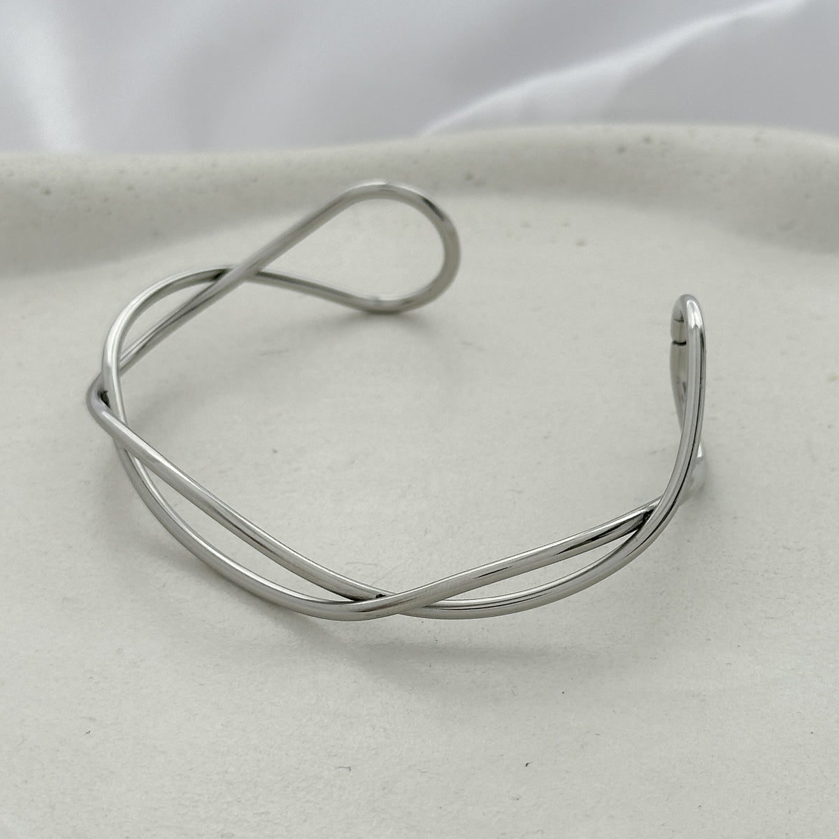 Bracelete ondas infinitas - aço