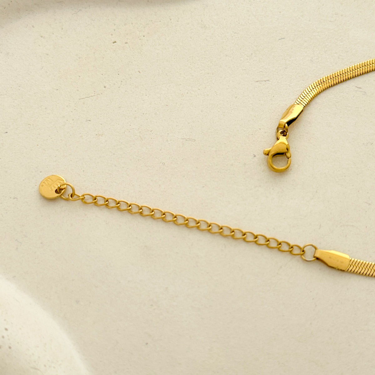 Pulseira fita em aço