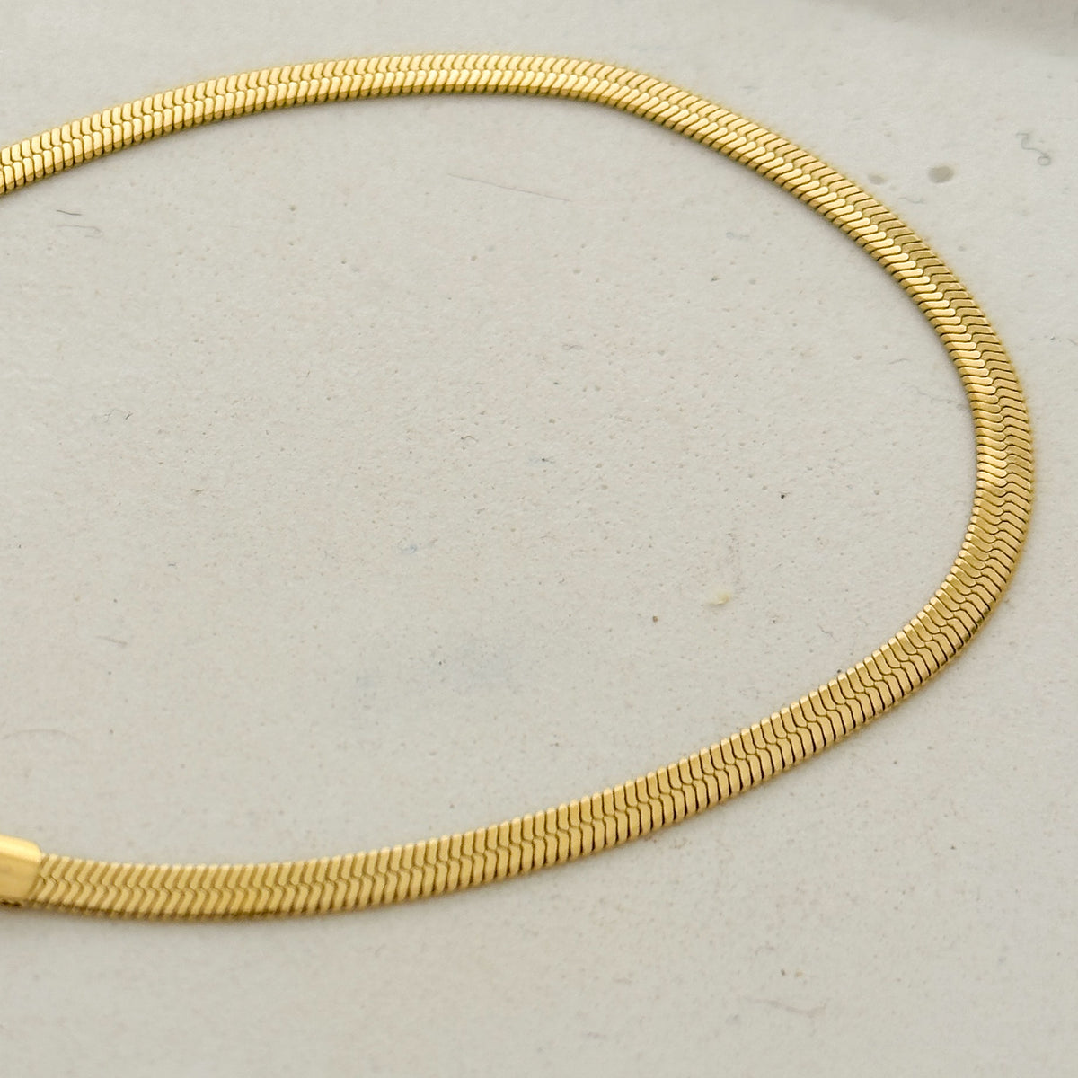 Pulseira fita em aço
