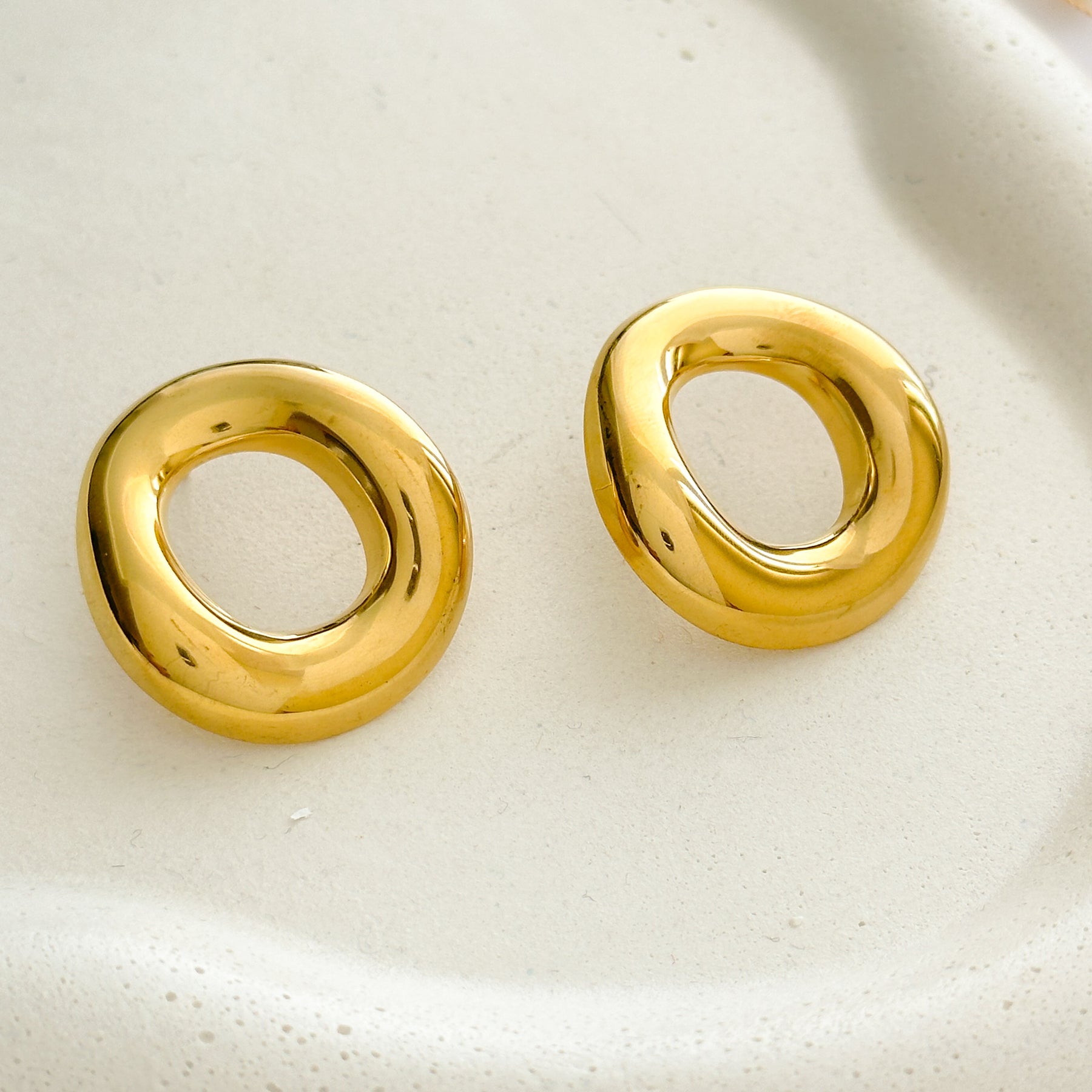 Brinco AÇO - orgânico vazado