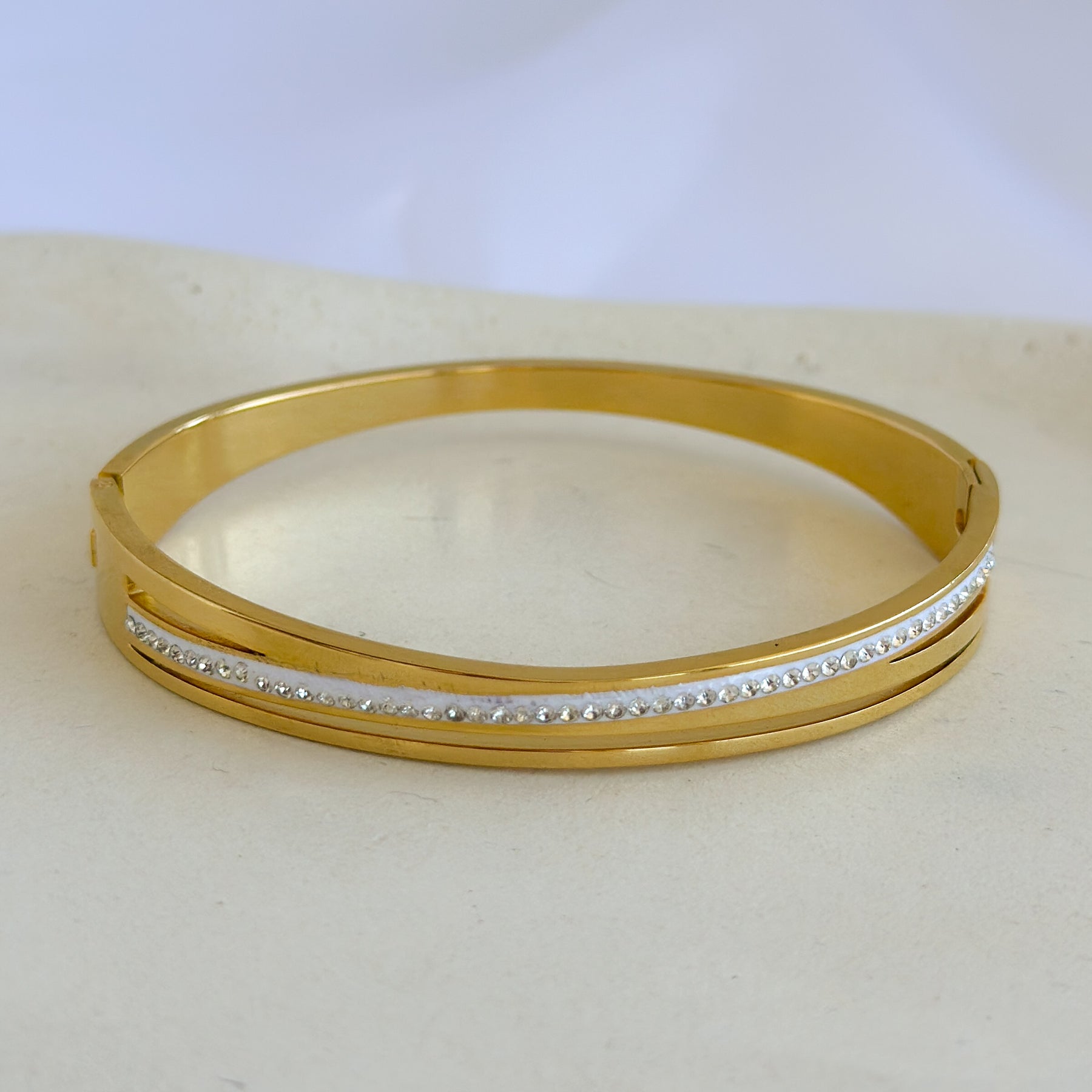 Bracelete com cravejado - Aço