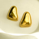 Brinco AÇO - trape dourado